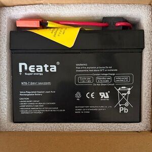 Black Rechargeable Battery NT6-7 (6V7.0AH/20HR)